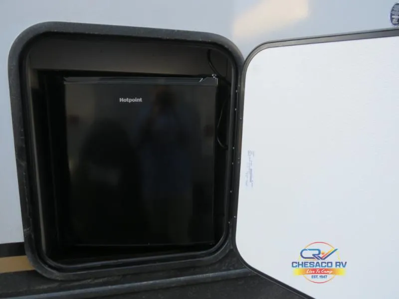 2025 Forest River Vibe 2800RL - Photo 4