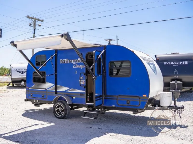 2020 Winnebago Minnie 190BH - Photo 3