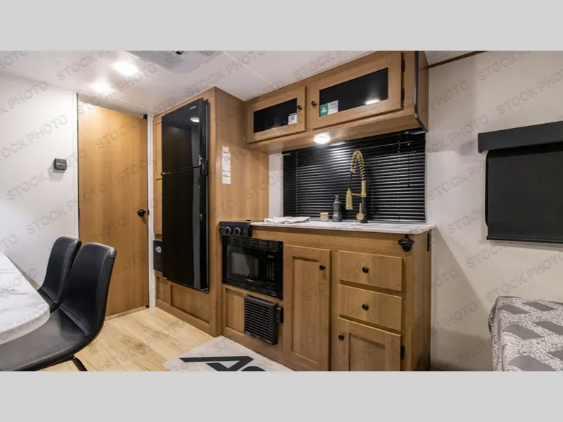 2027 Coachmen Apex Nano 181RB - Photo 3