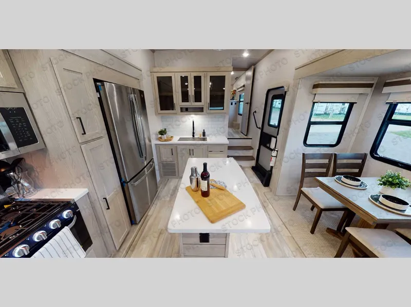 2023 Forest River RV Rockwood Signature 2893BS - Photo 2