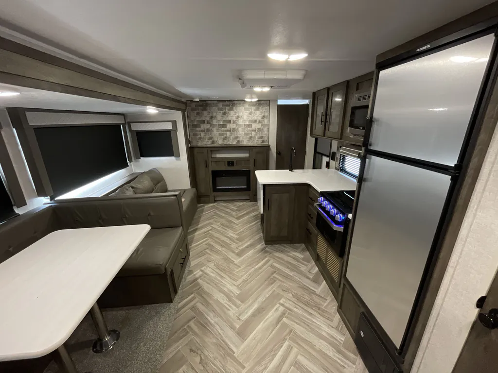 2020 Forest River EVO T2700, Photos photo 3