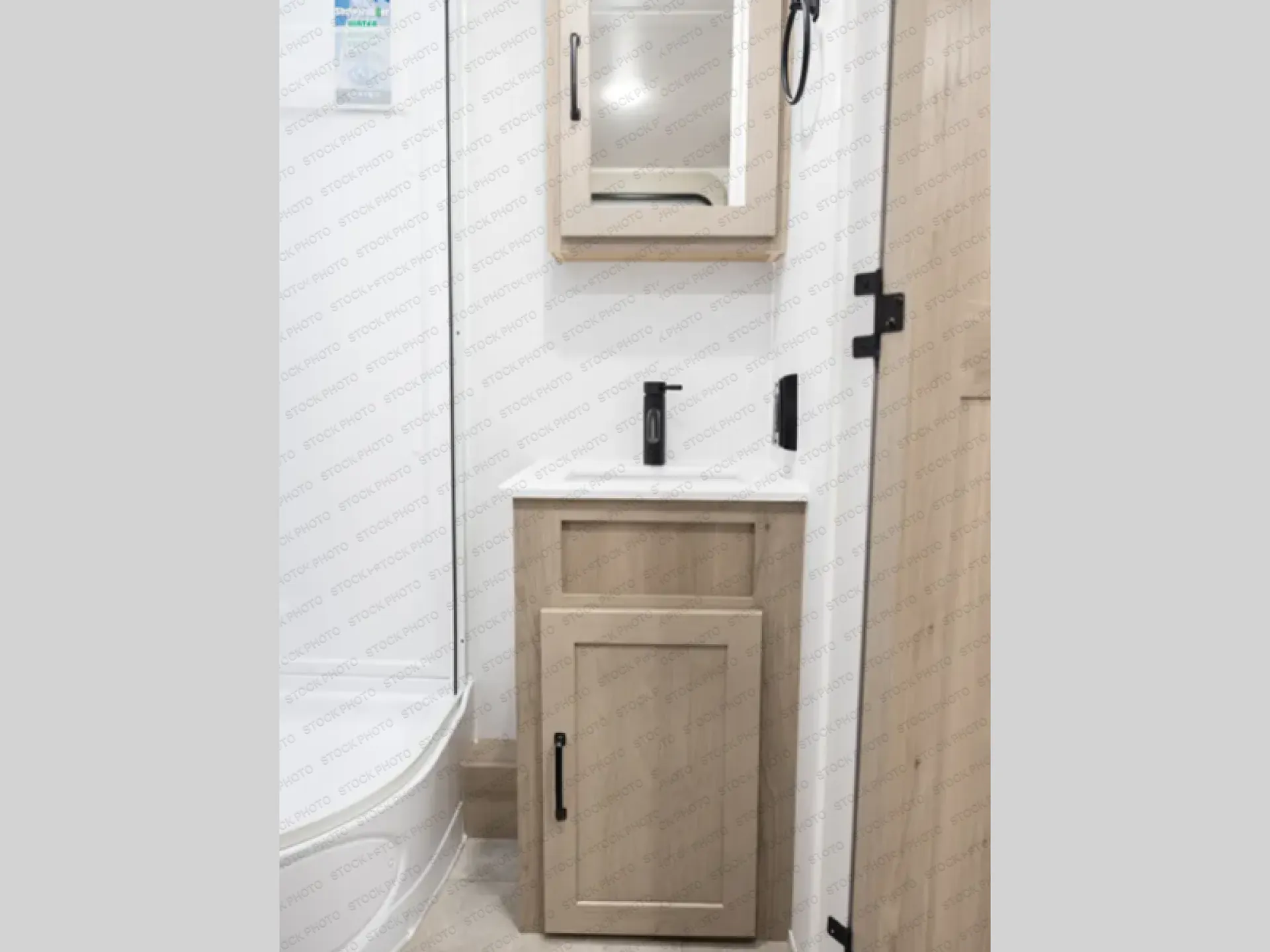 2025 Forest River Rockwood Geo Pro 19FBS — Photo 5