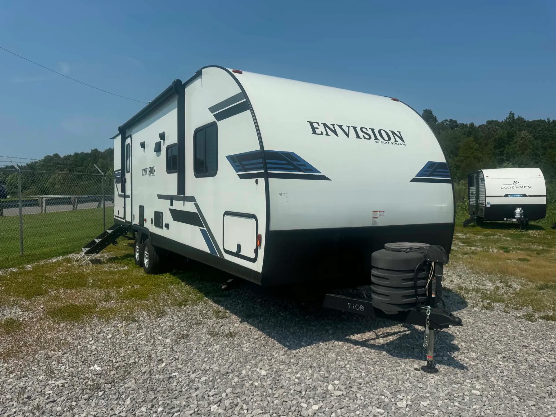 2025 Gulf Stream Envision LE 28CRB - Photo 2