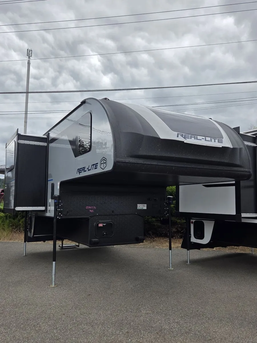 2026 Forest River RV Palomino Real-lite 1912 - Main photo