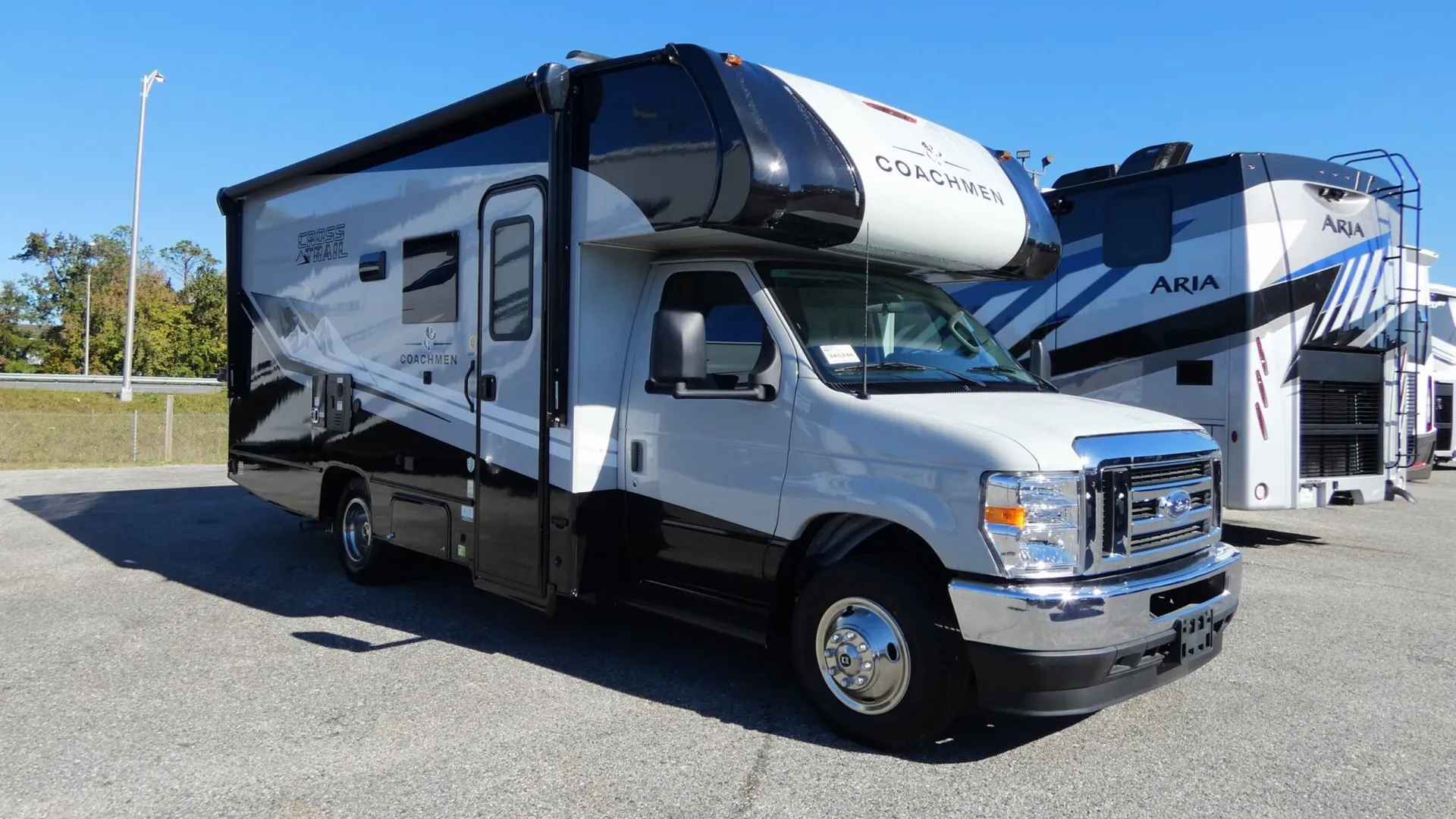 2026 Coachmen Cross Trail XL 22XG - Photo 2