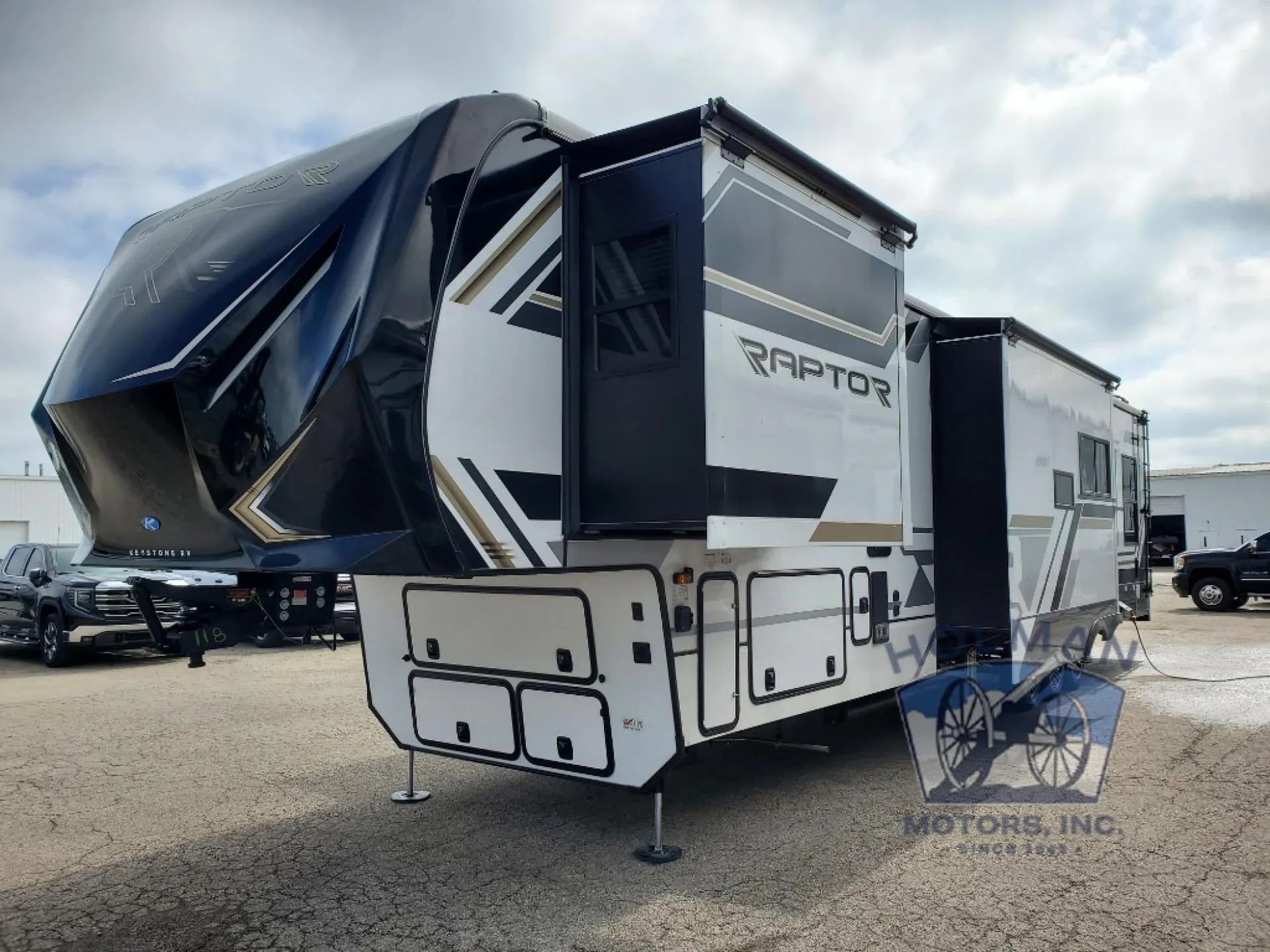 2025 Keystone Raptor 430 - Photo 4