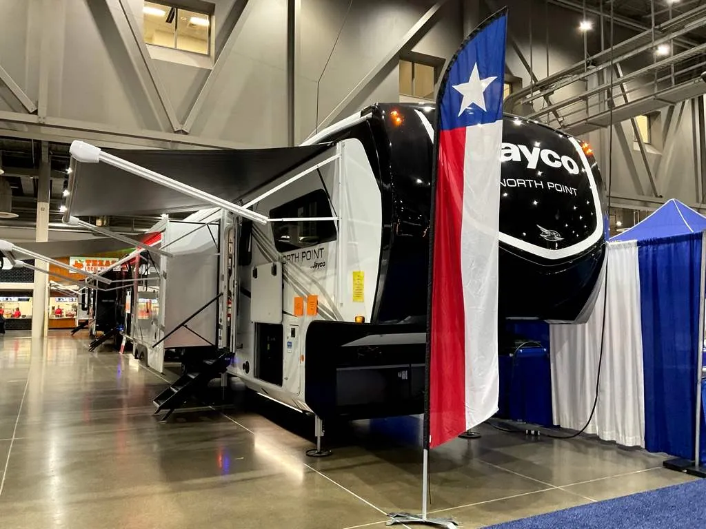 2026 Jayco North Point 395DSDB, Photos photo 7