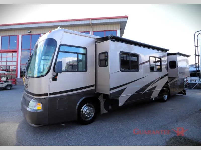 2005 Triple E Embassy 371FB - Photo 3