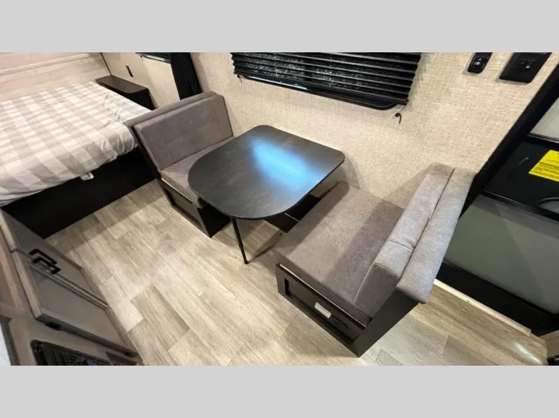 2022 Jayco Jay Flight STX Edition 195RB - Photo 2