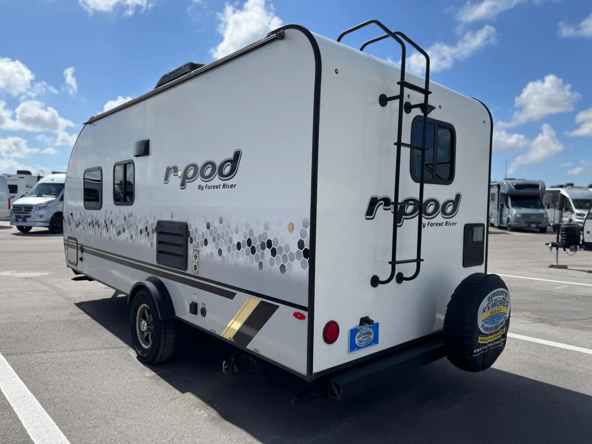 2022 Forest River R-Pod 192 - Photo 4