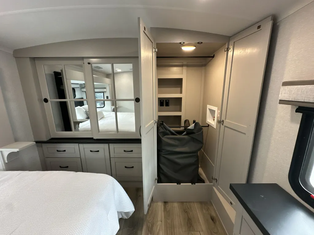 2026 Jayco North Point 395DSDB, Photos photo 35