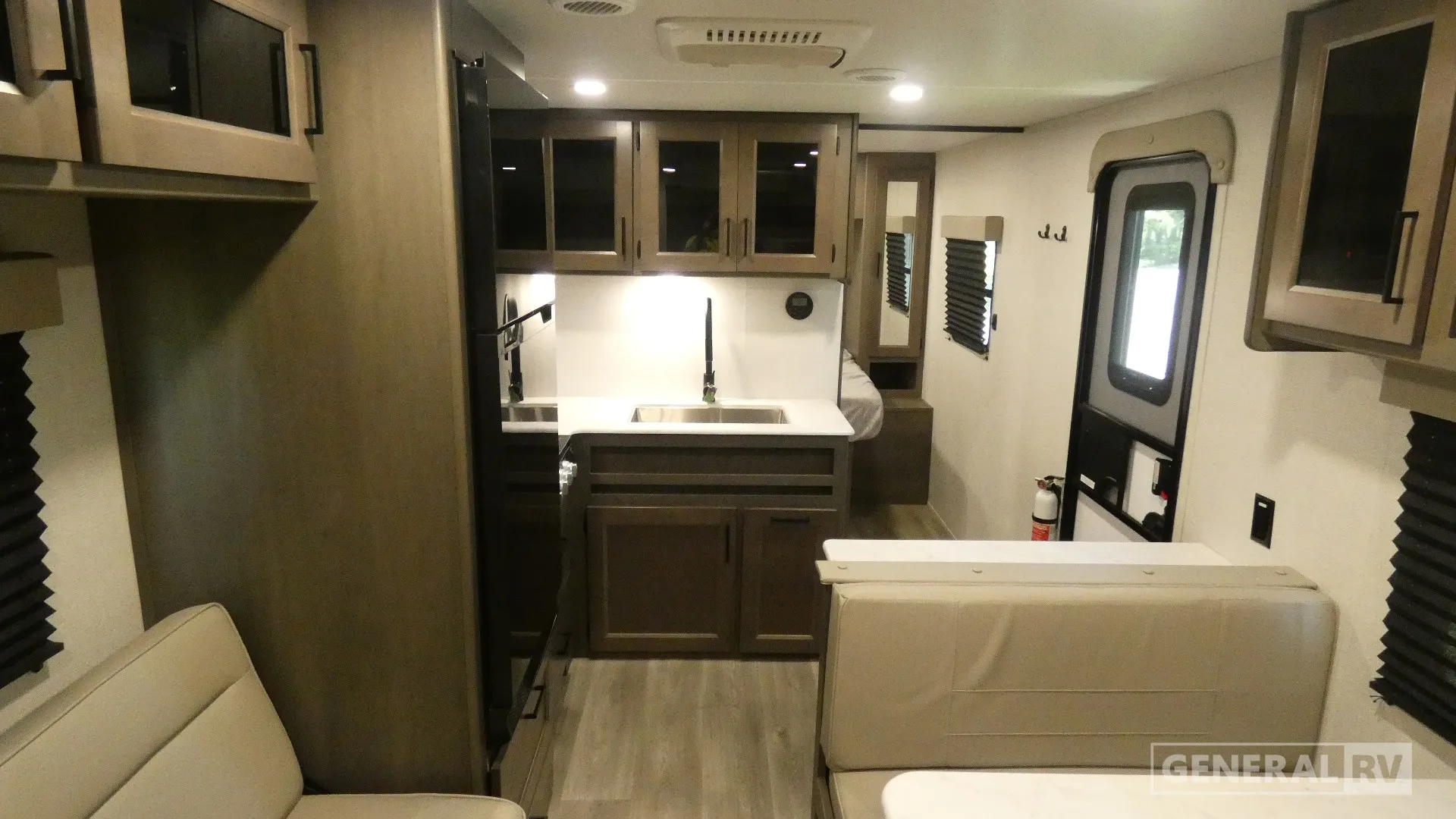 2024 Grand Design Transcend Xplor 24BHX - Photo 3