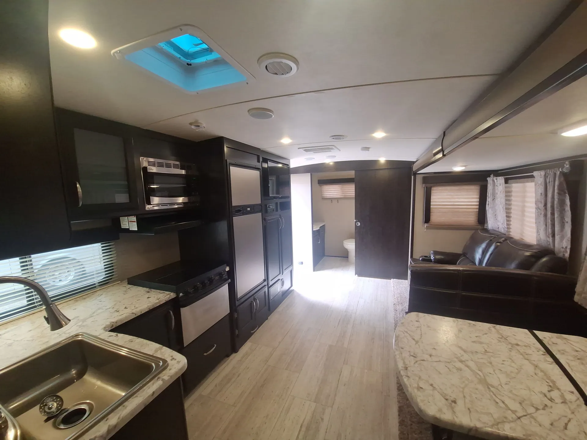 2017 Grand Design Imagine 2600RB — living area main