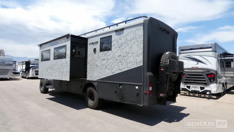 2026 Grand Design Lineage Series F 31ZW - Photo 4