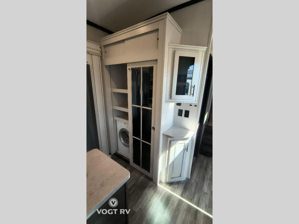 2021 Jayco North Point 387FBTS, Photos photo 13