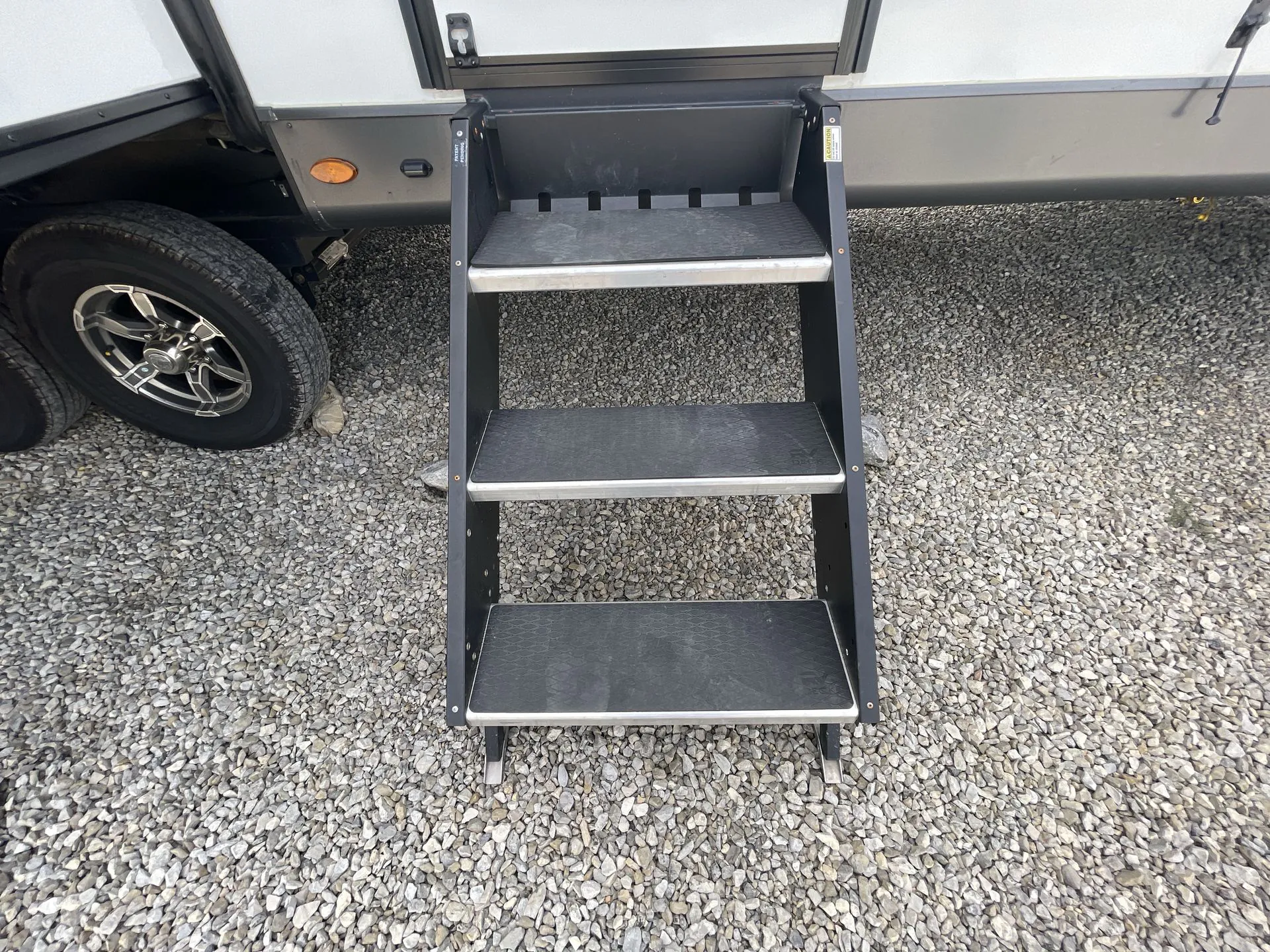 2022 Forest River Flagstaff Super Lite 29RLBS - Photo 2