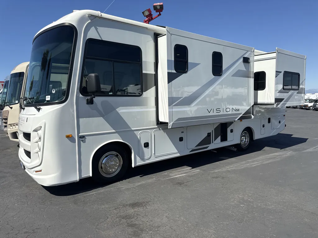 2025 Entegra Coach Vision 27A, Photos photo 4