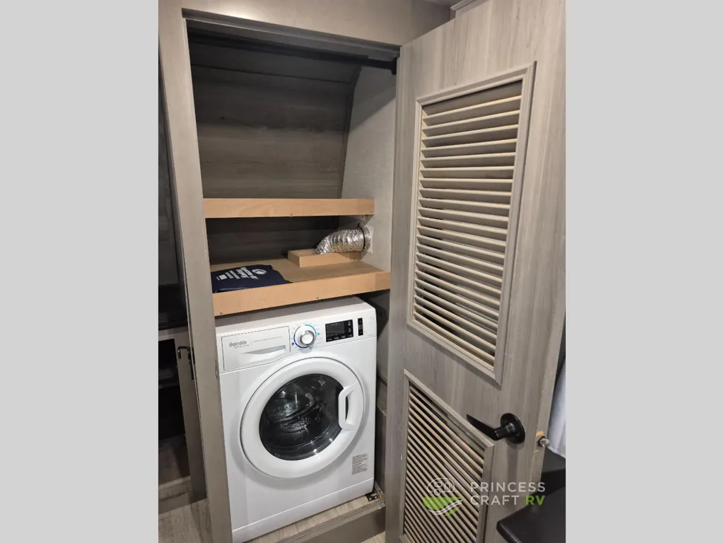 2021 Keystone Montana 3231CK, Photos photo 18