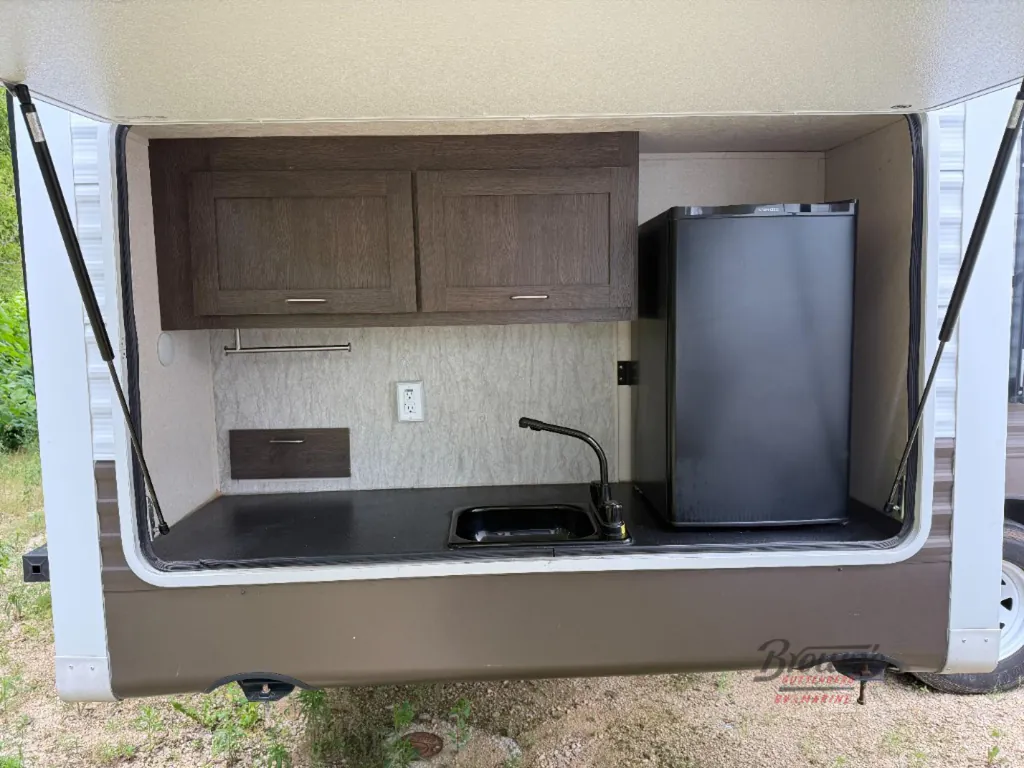2019 Forest River Wildwood 31KQBTS, Photos photo 5