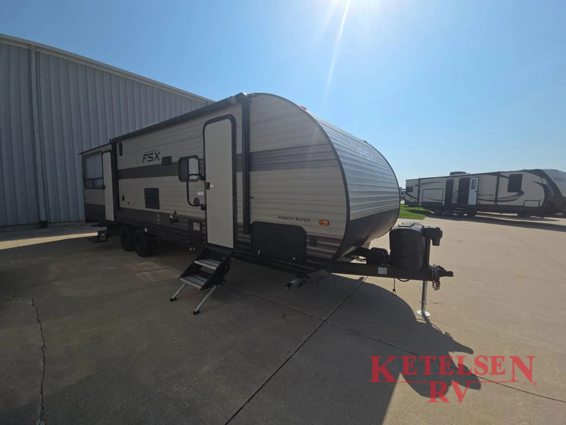2019 Forest River Wildwood FSX 280RT - Photo 2