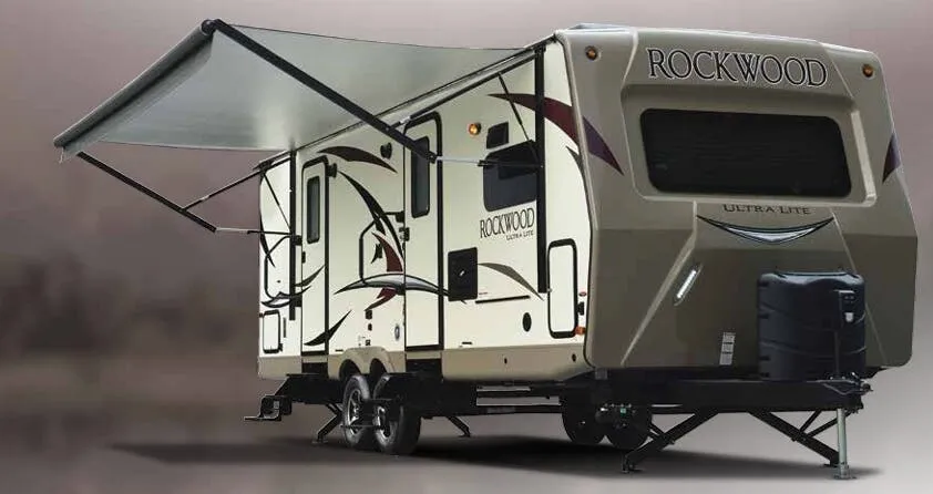 Forest River Rockwood Ultra Lite 2304DS exterior