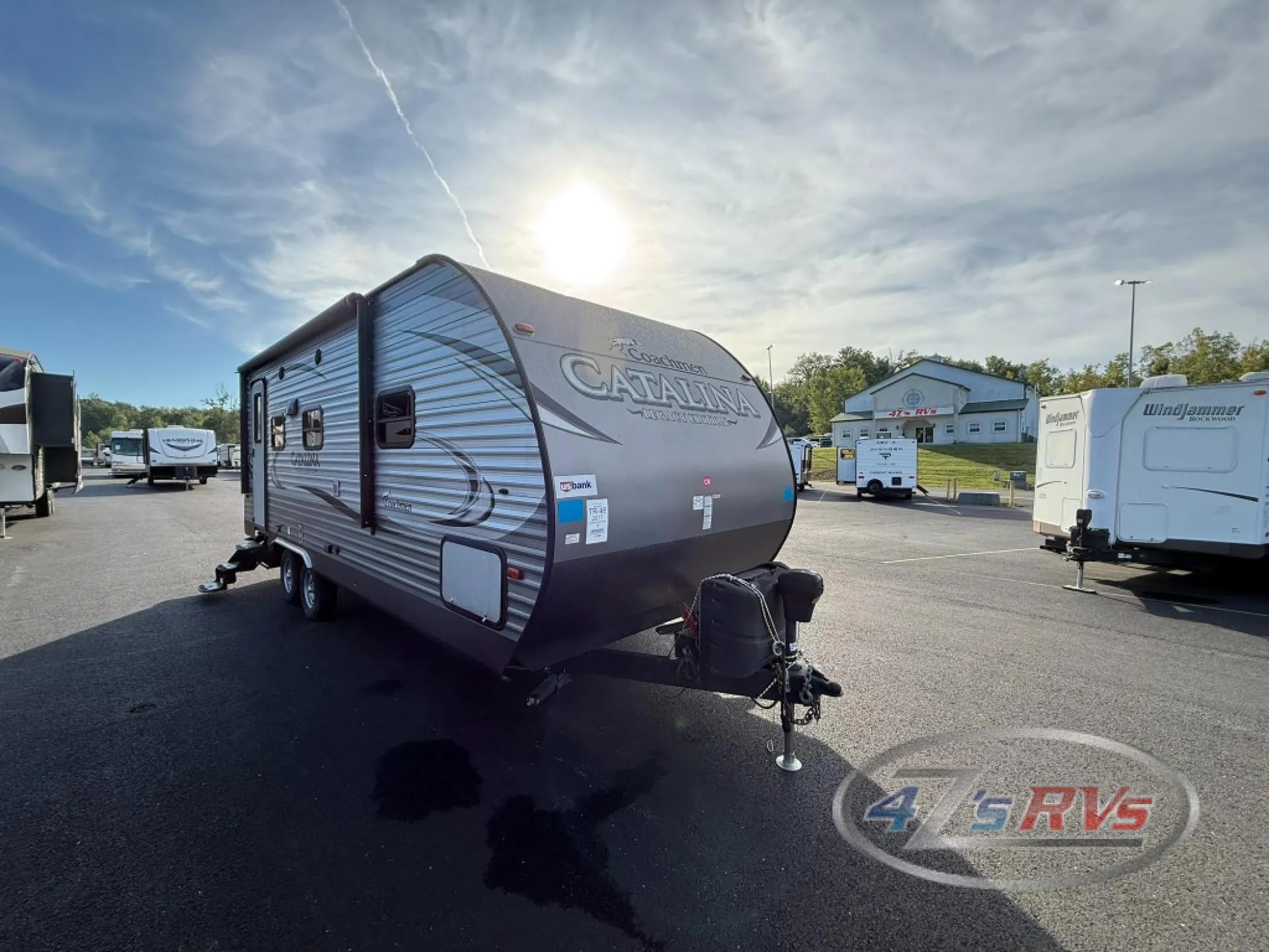 2017 Coachmen Catalina Legacy Edition 223RBS - Photo 2