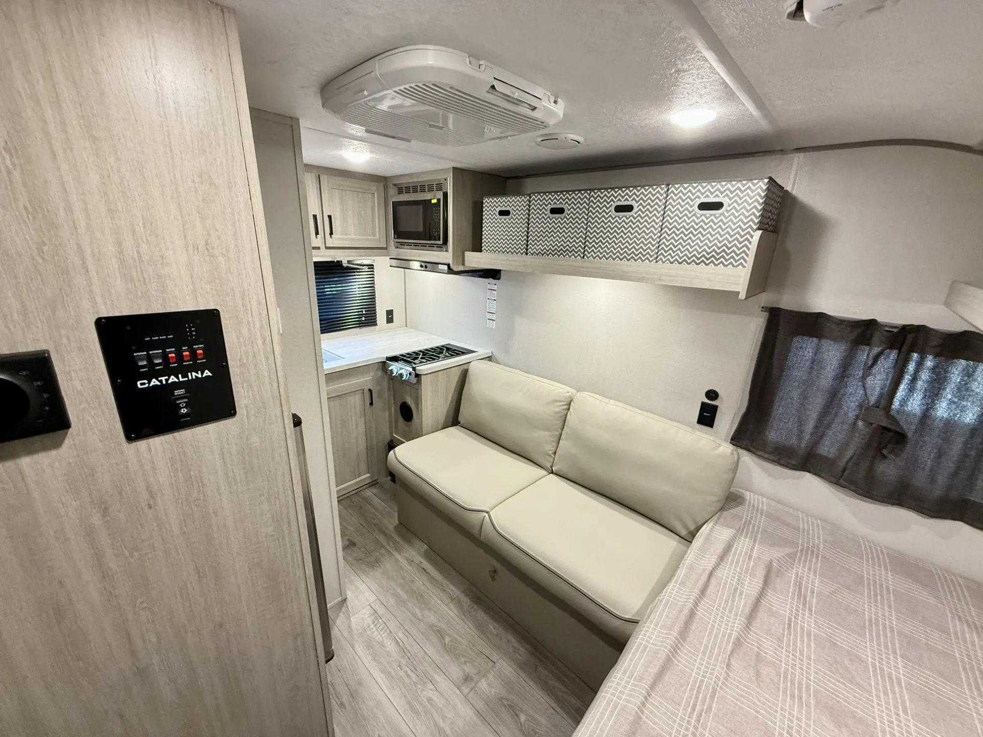 2025 Coachmen Catalina Summit Series 7 134RKX - Photo 4