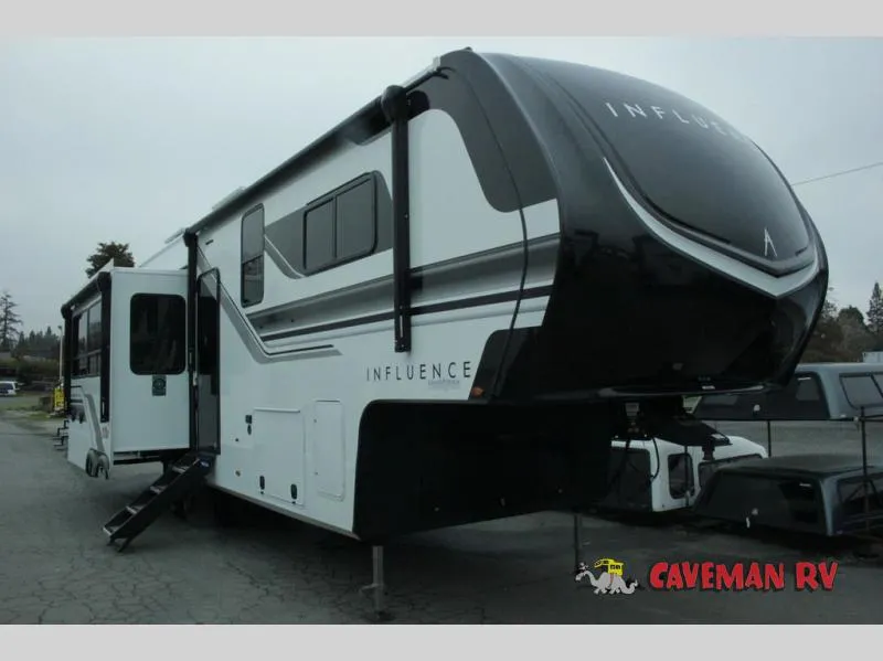 2026 Grand Design Influence 3003RL - Photo 2