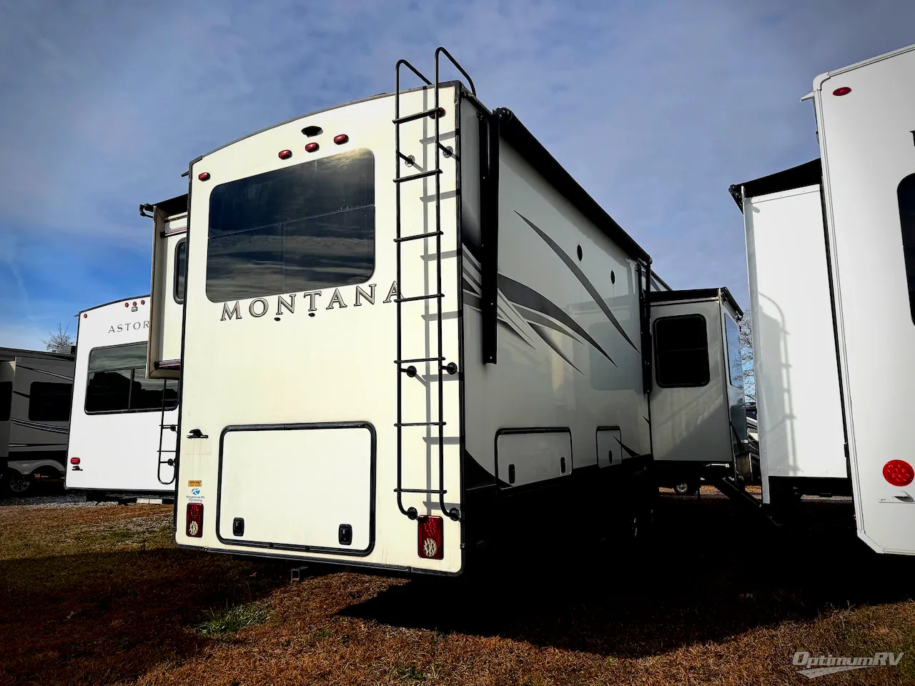 2020 Keystone Montana 3741FK - Photo 3