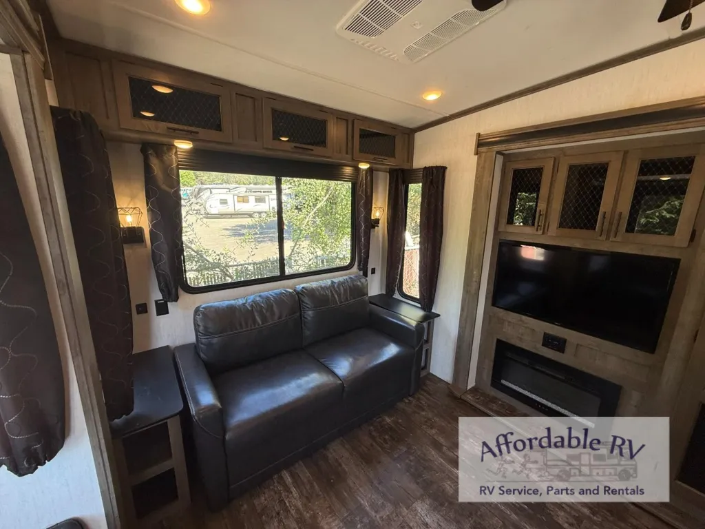 2022 Forest River Sabre 36BHQ, Photos photo 19