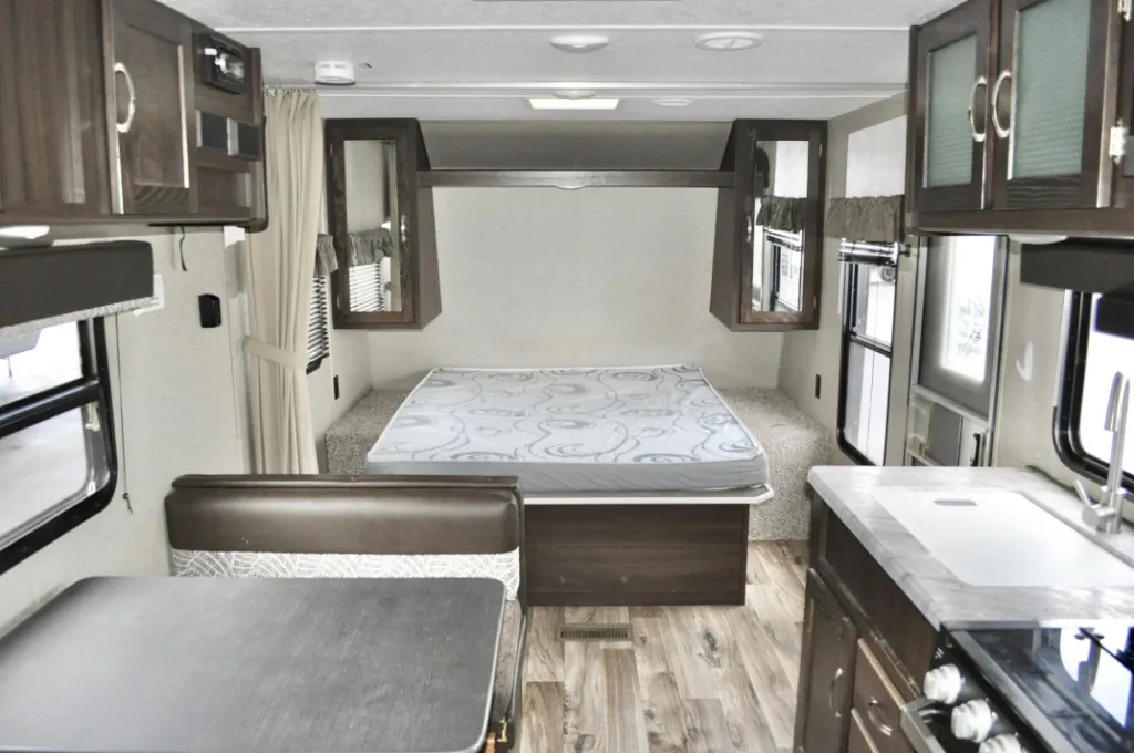 2019 Keystone Springdale 220BHWE, Photos photo 18