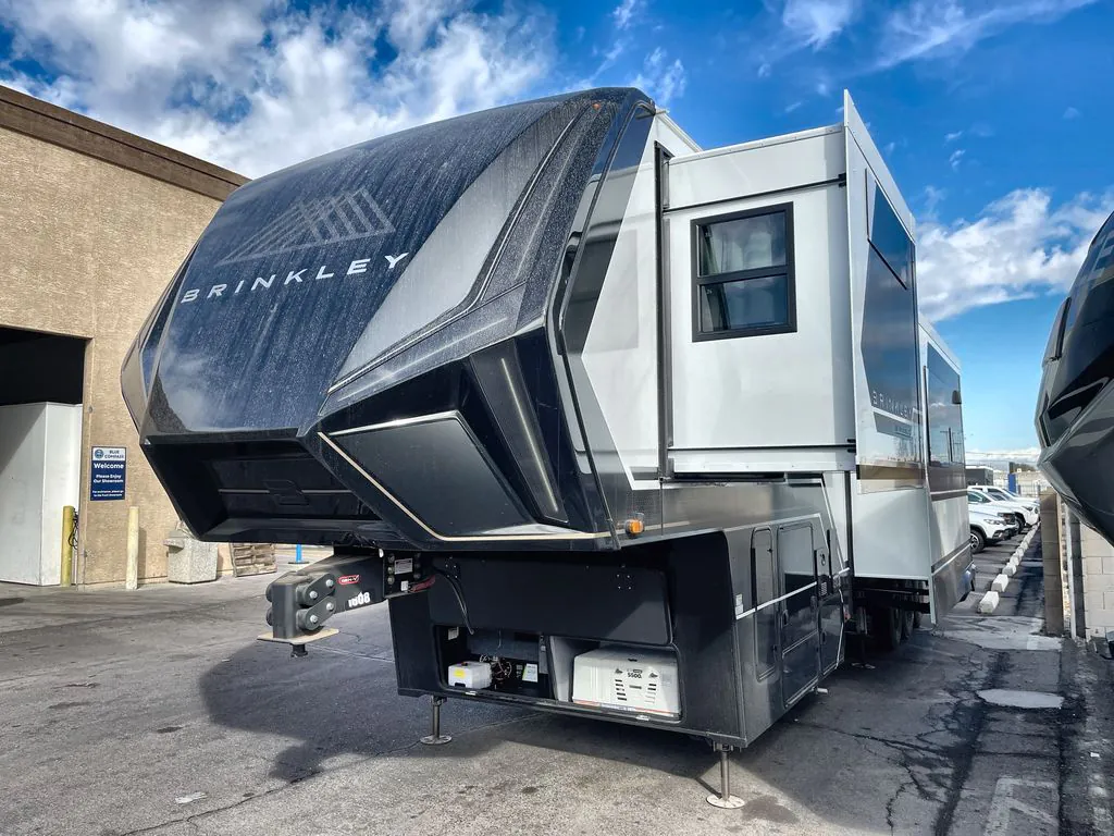 2025 Brinkley Model G 3970 - Photo 3