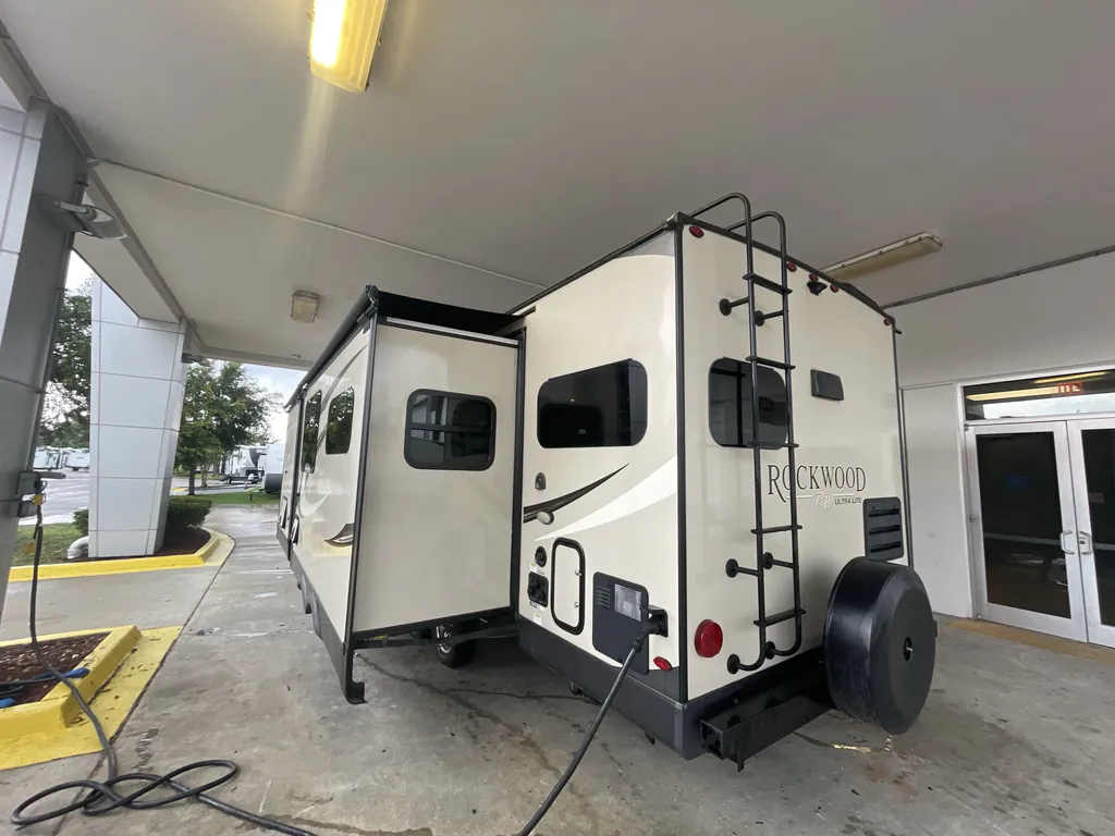 2021 Forest River Rockwood Ultra Lite 2614BS, Photos photo 6