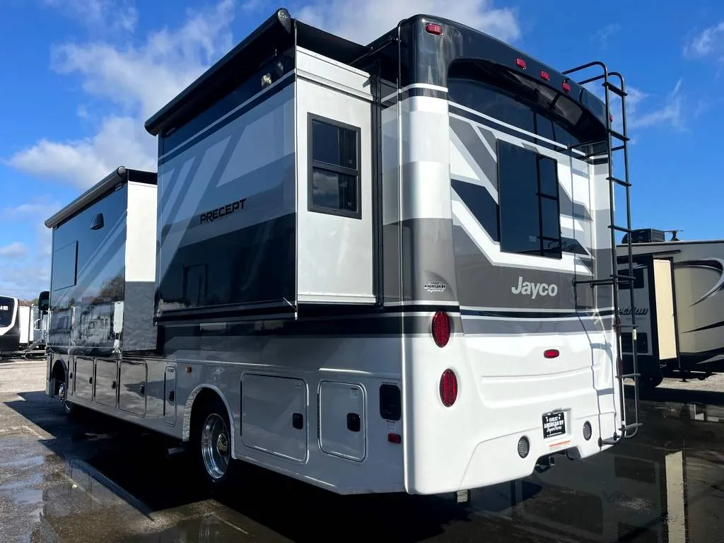 2026 Jayco Precept 31UL - Photo 4