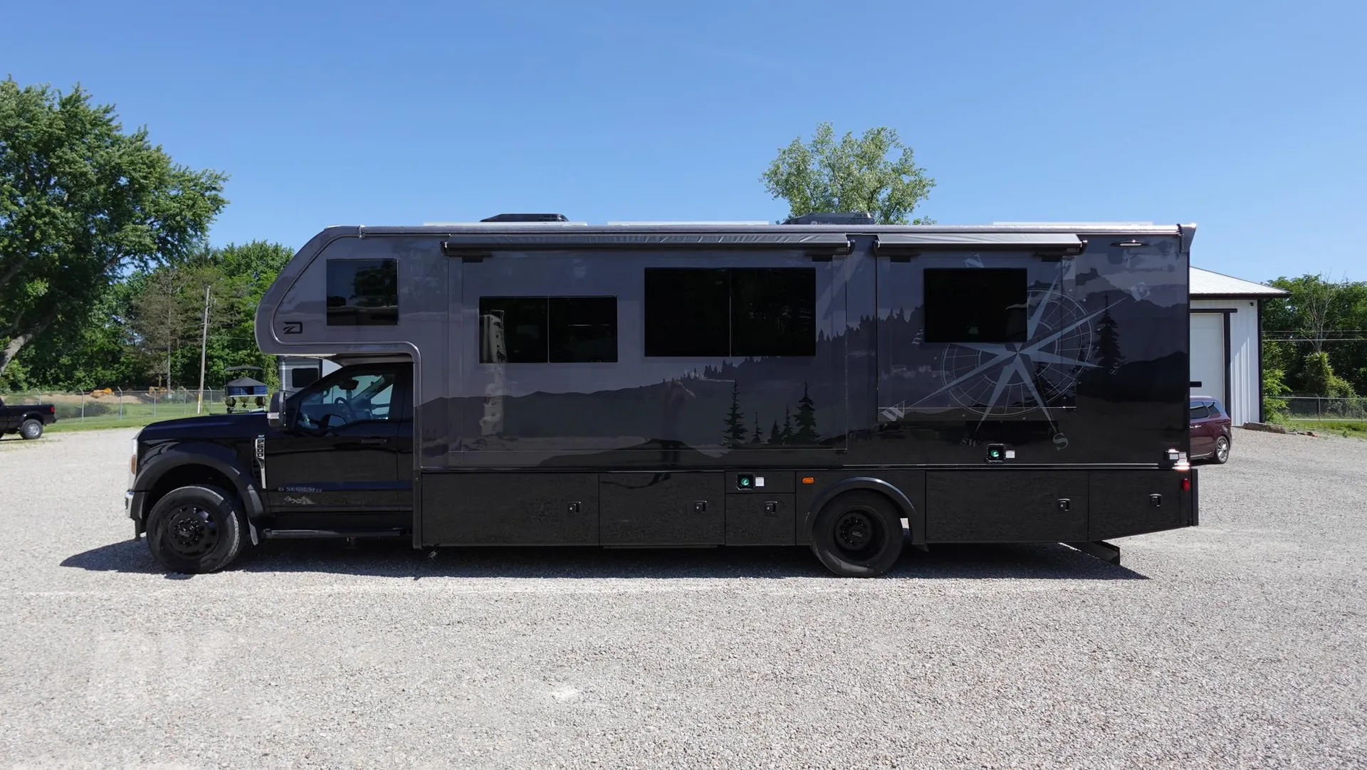 2027 Dynamax Corp Isata 6 Series 30FW - Photo 3
