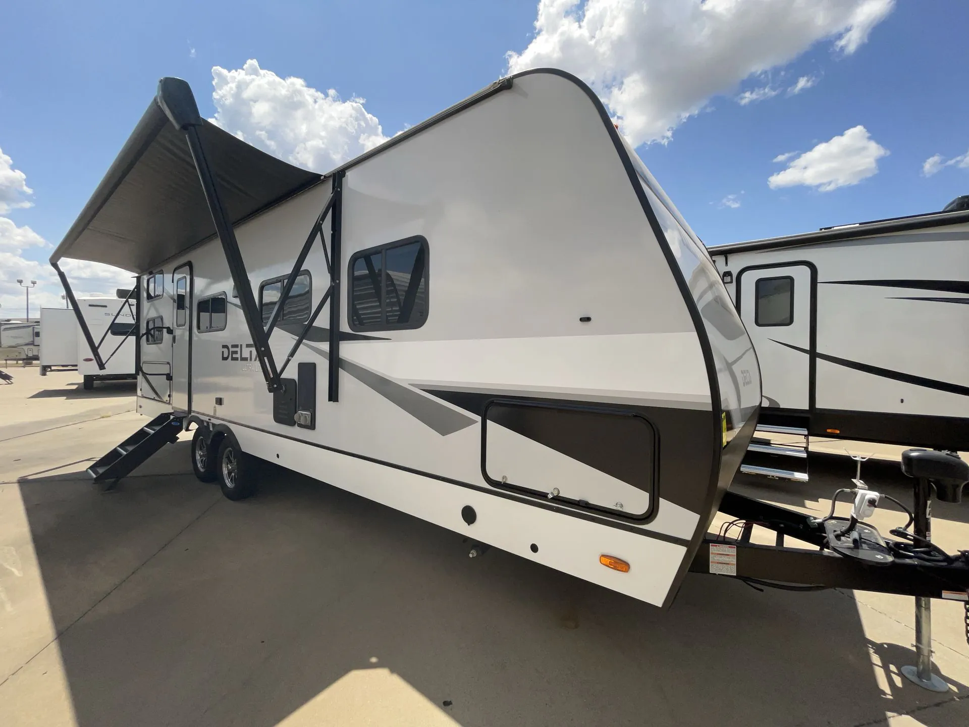 2025 Alliance RV Delta BH241 - Photo 2