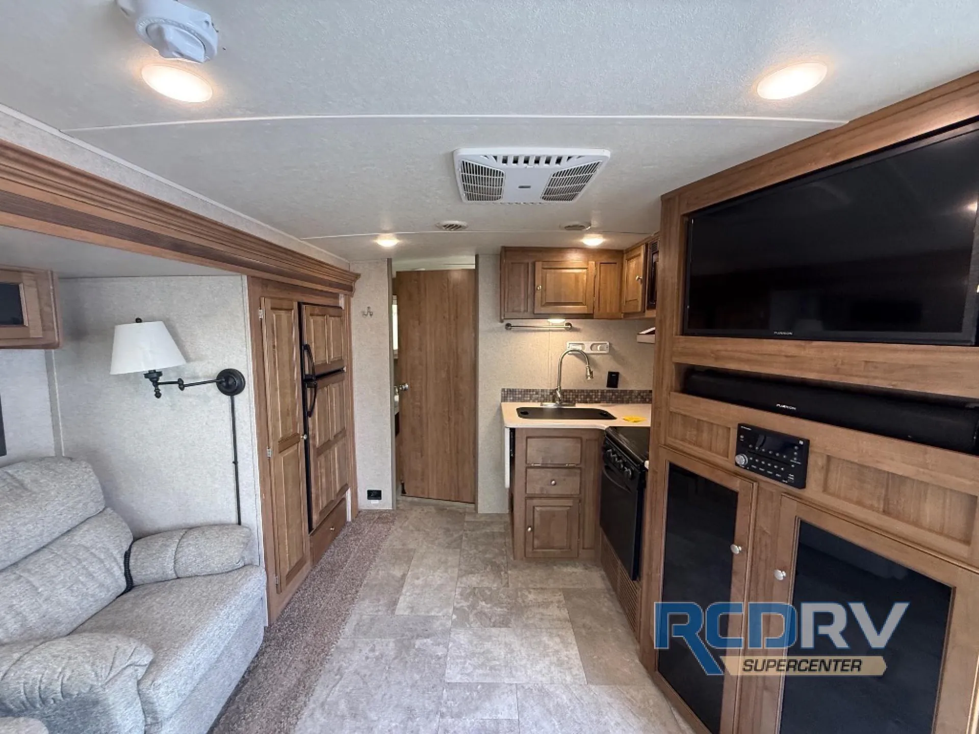 2018 Forest River Rockwood Ultra Lite 2612WS - Photo 4