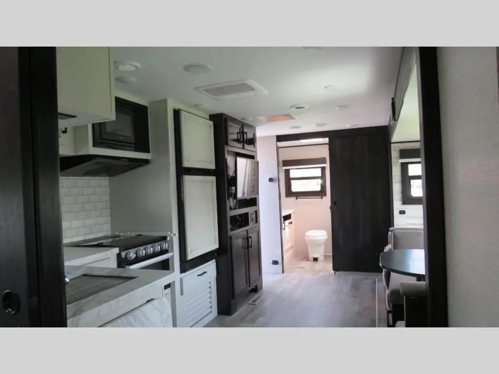 2022 Jayco Jay Feather 25RB, Photos photo 4