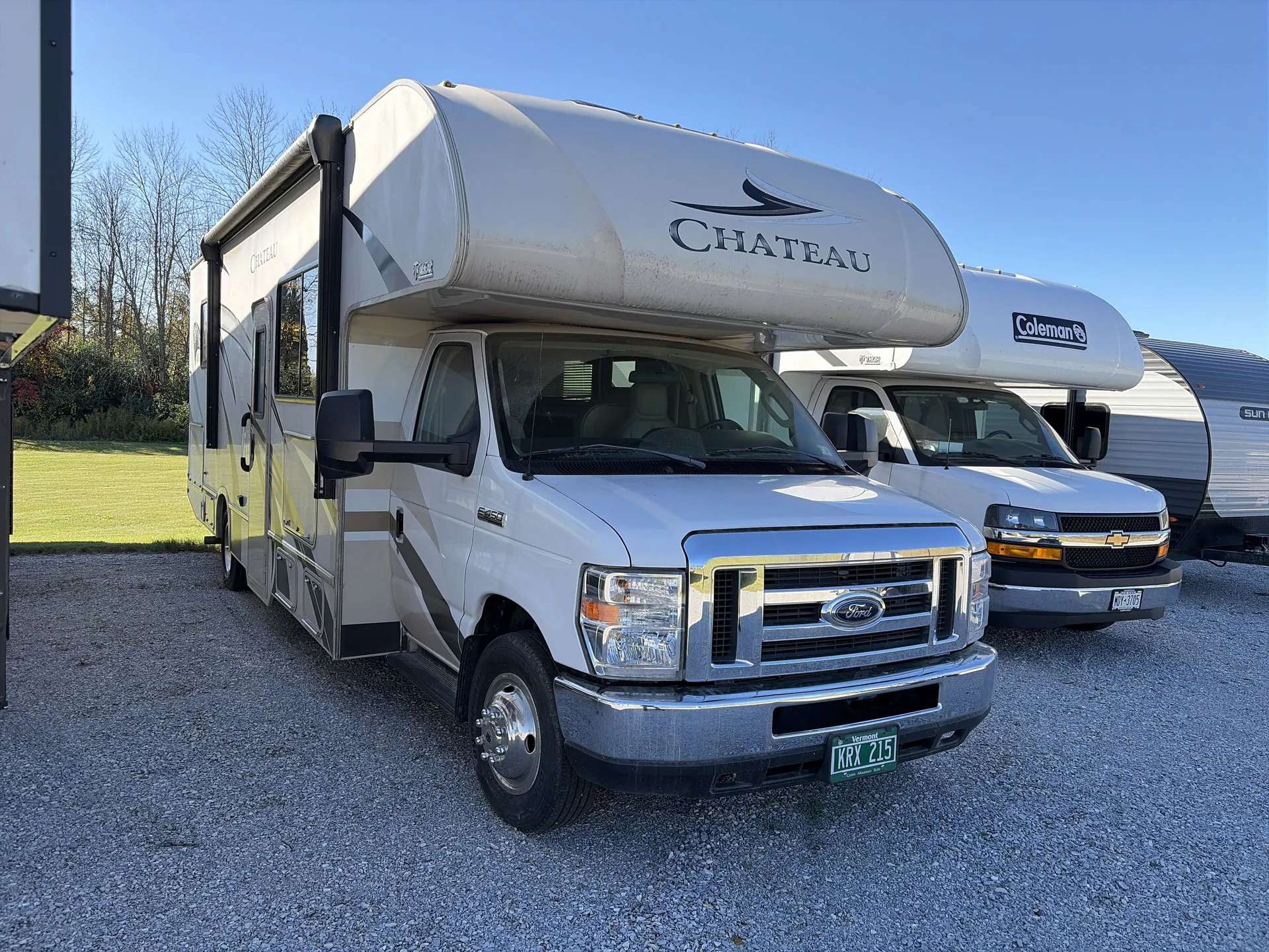 2019 Thor Motor Coach Chateau 28Z - Photo 2
