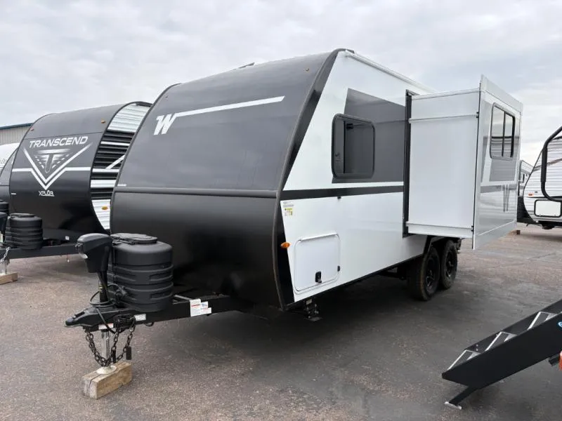 2026 Winnebago Micro Minnie 2108DS - Photo 4