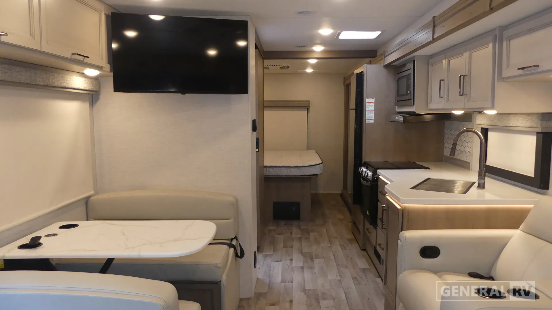 2026 Thor Motor Coach Resonate 29D - Photo 3