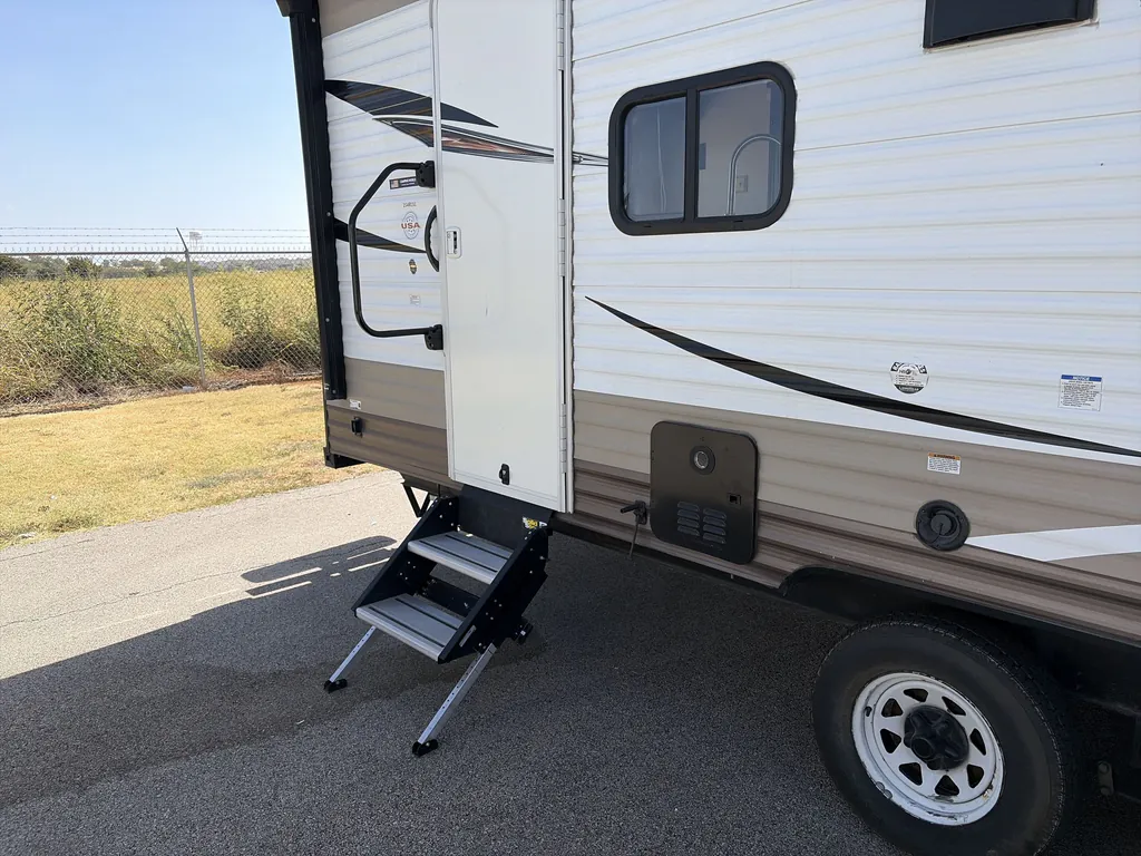 2018 Forest River Wildwood X-Lite 254RLXL, Photos photo 25