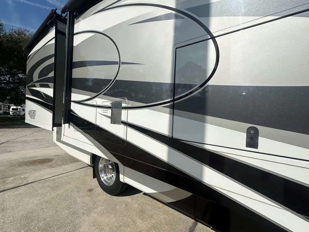 2016 Tiffin Open Road Allegro 34 PA, Photos photo 9