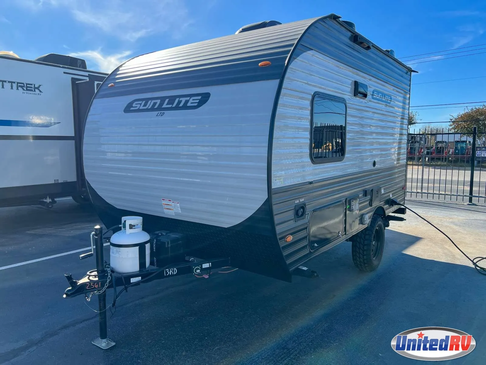2025 SUNSET PARK RV SUNLITE 13BD - Photo 4