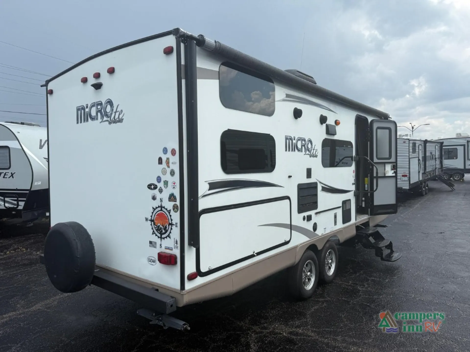 2018 Forest River Flagstaff Micro Lite 25BRDS - Photo 3