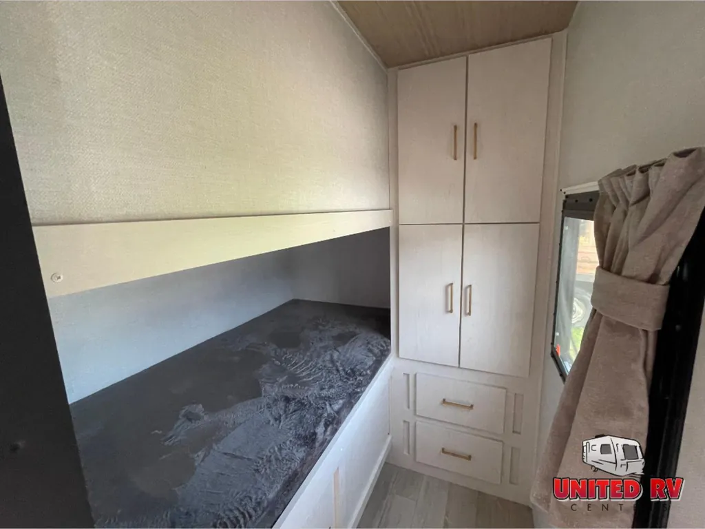 2027 Forest River Vibe 2900KB, Photos photo 23