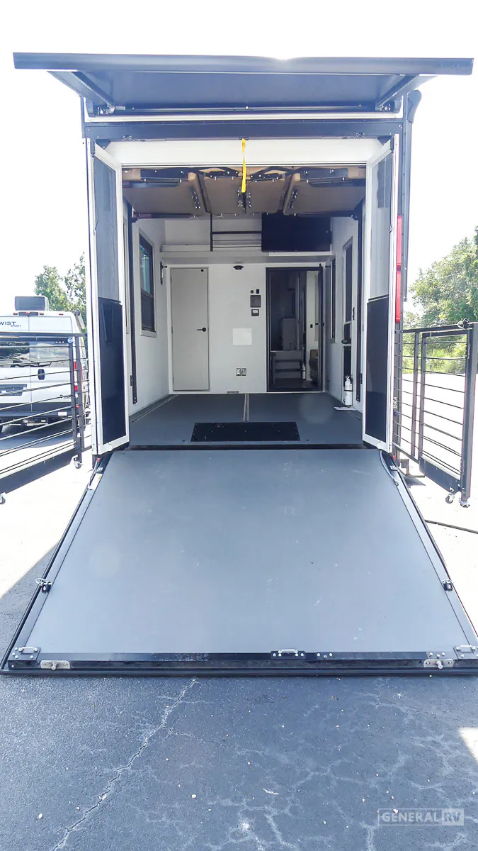 2025 Brinkley Model G 4000, Photos photo 49