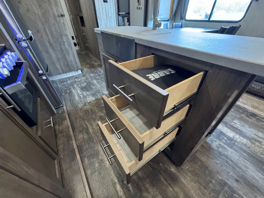 2019 Forest River Sabre 36BHQ, Photos photo 45