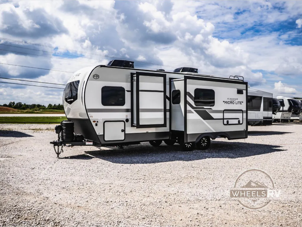 2026 Forest River Flagstaff Micro Lite 25FBD, Photos photo 12