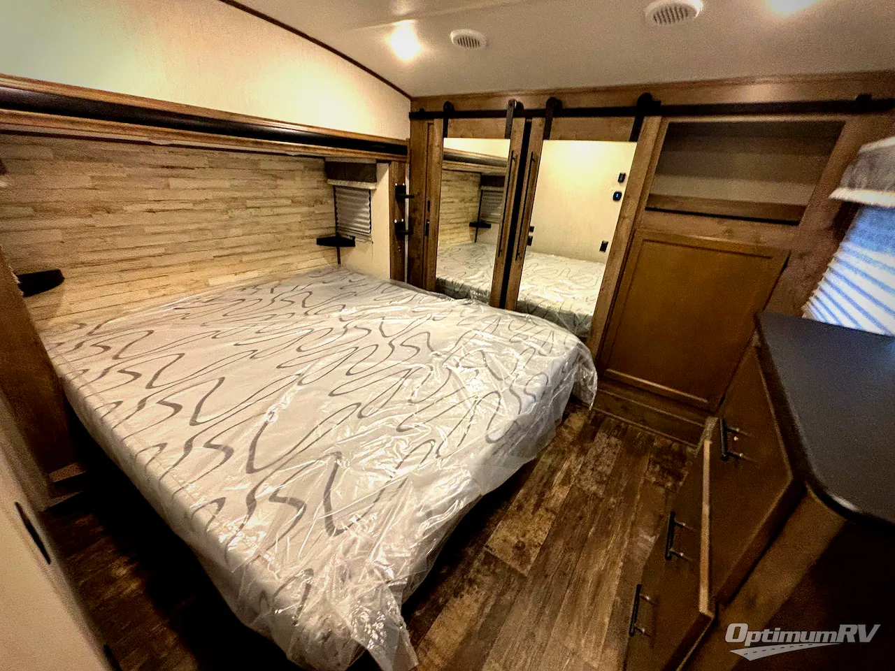 2022 Forest River Sabre 36BHQ — Photo 7